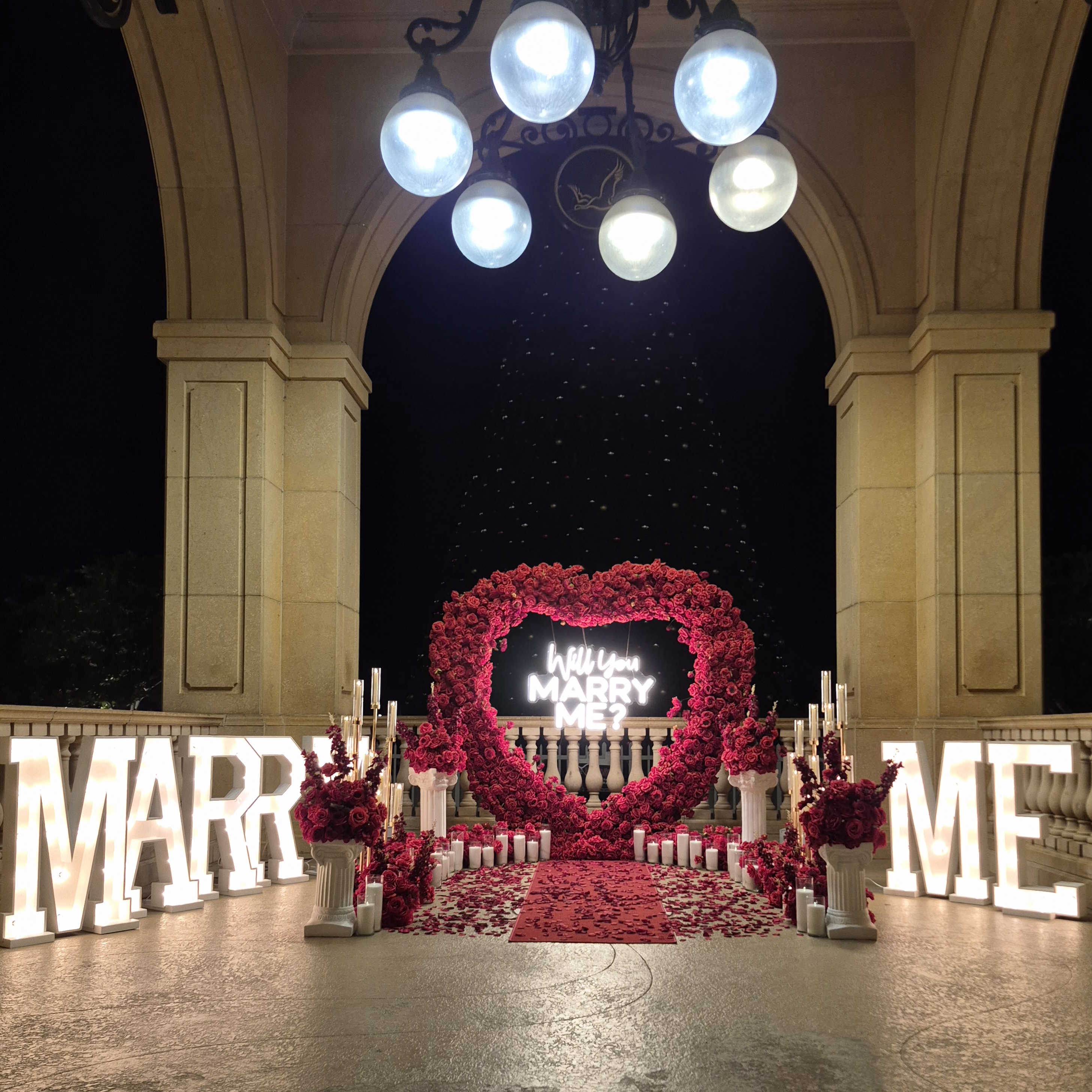 #R0054 - Red Deluxe Set & Marquee Letters , $1 100.00 Red Deluxe Set & Marquee Letters
