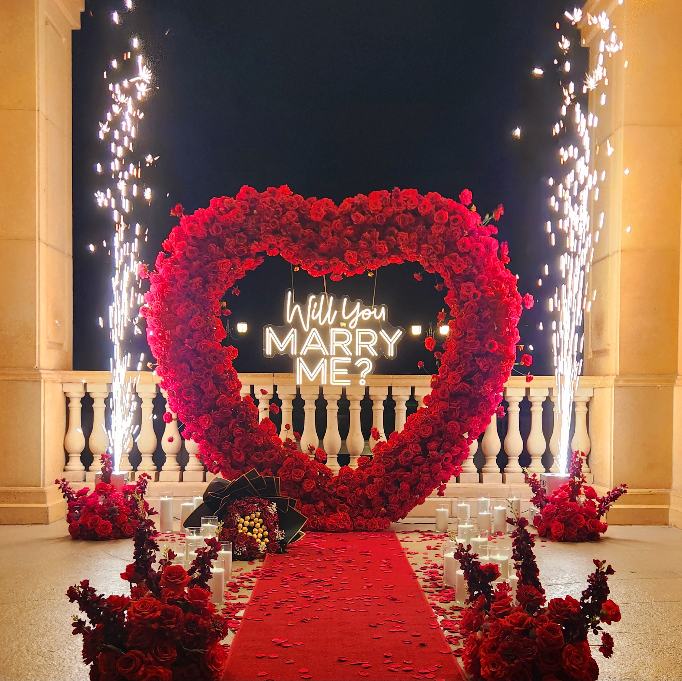 #R0009 - Set: Arch, Sign, 4 Balls, 36 Candles, Carpet, 2 Sparklers, $545.00 Set: Arch, Sign, 4 Balls, 36 Candles, Carpet, 2 Sparklers
